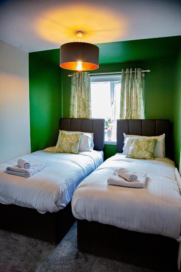 The Marine - Balcony - Beach View - Coorie Doon Stays Ayr Exteriör bild